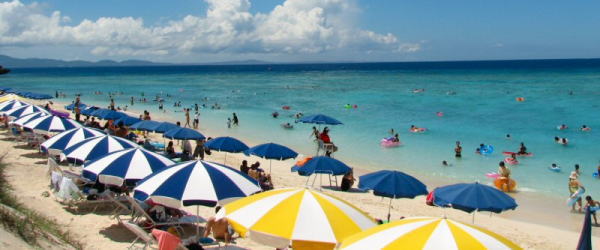 瀬底ビーチの写真